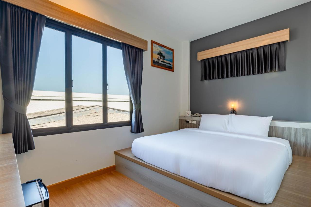 The Blue C Donsak Hotell Surat Thani Exteriör bild